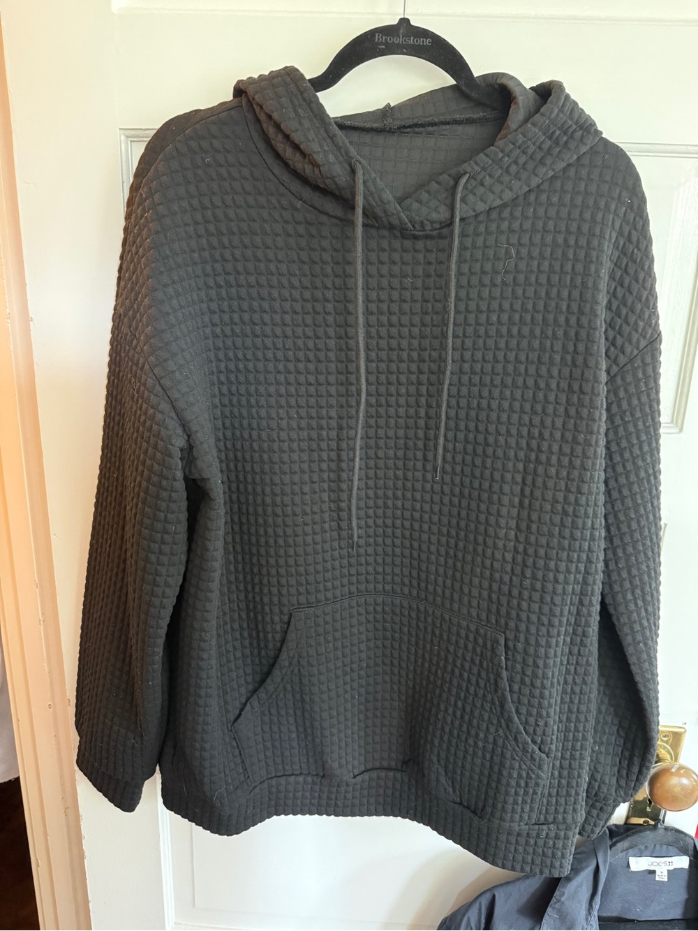 Quilted Hooded Pullover Sweater - Charcoal black